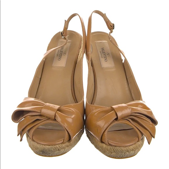 VALENTINO Patent Leather Bow Accents Espadrilles - Picture 3 of 4